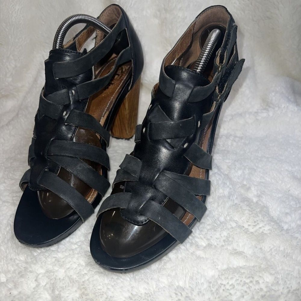 Indigo By Clarks Sandals Womens 8 M Ankle Strappy Heels 64397 Black Leather - Picture 4 of 6
